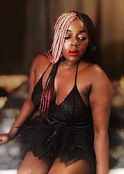 Alisa Lamoure